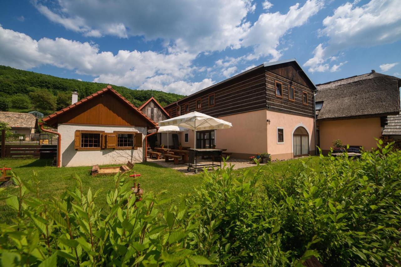 Penzion Stary Hostinec Banská Štiavnica Eksteriør billede